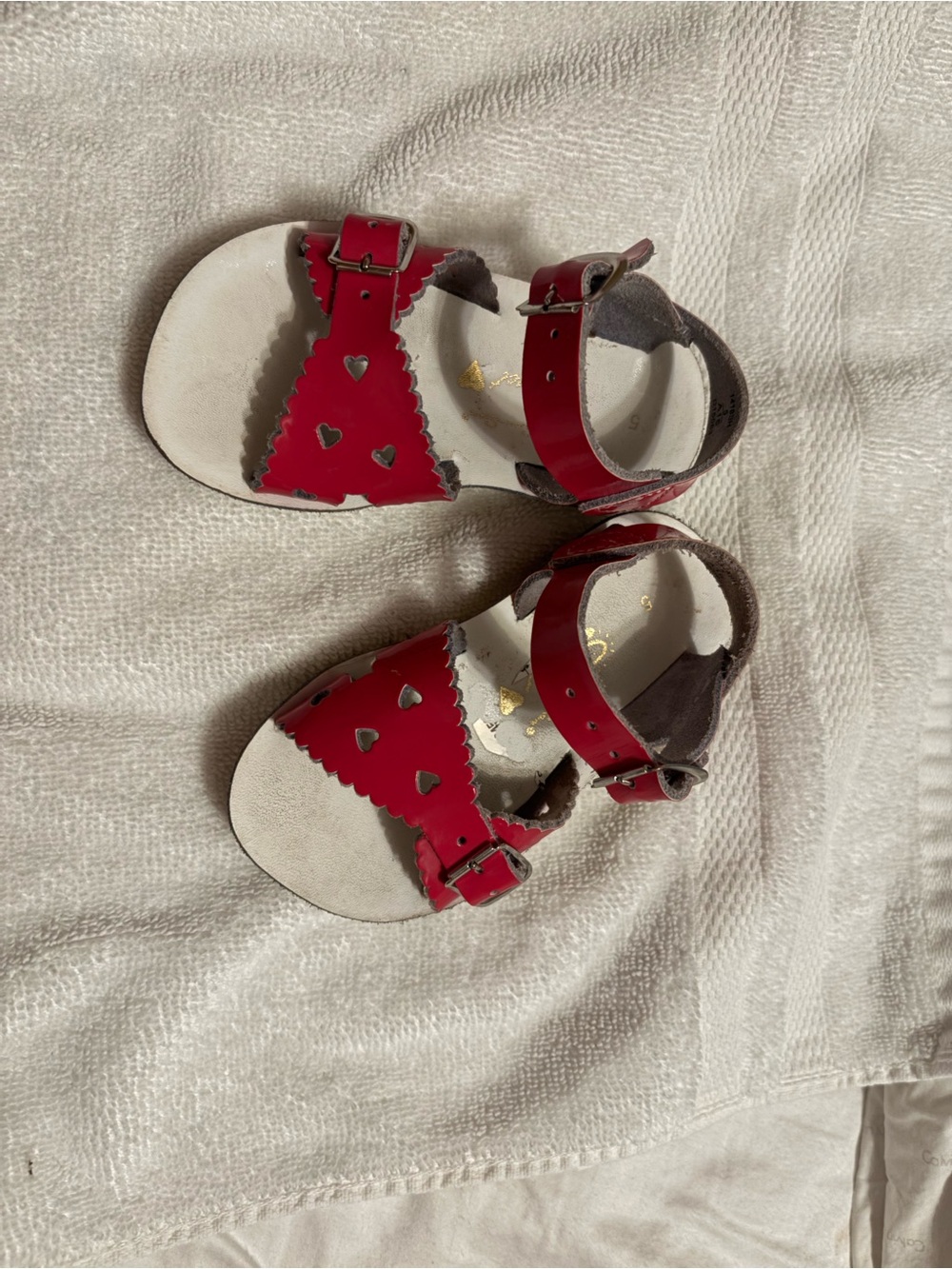 Sun San SweetHeart Cutout Buckle Sandals